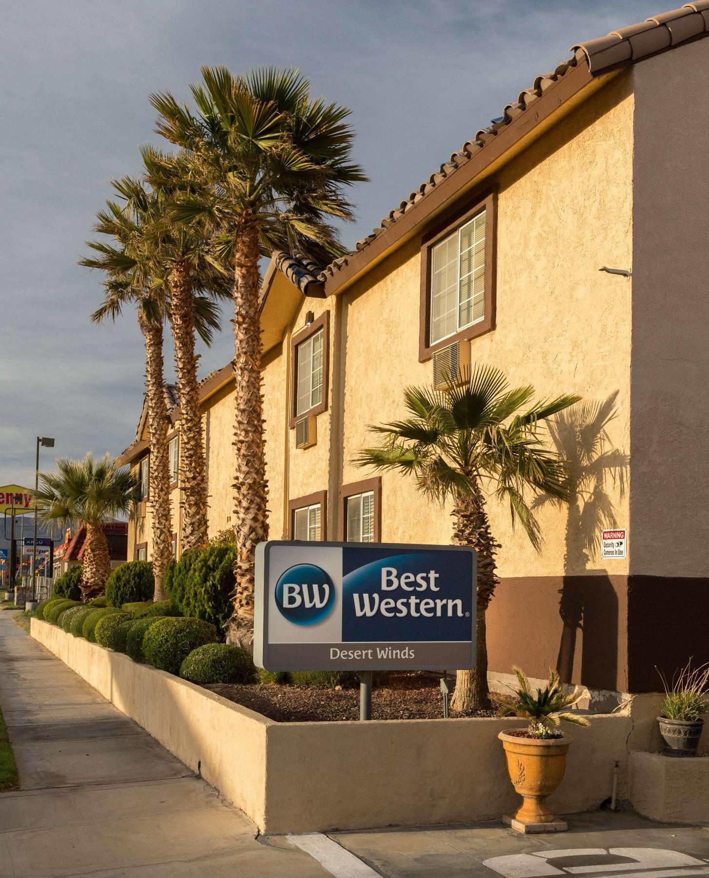 Hotel Best Western Desert Winds Mojave Exterior foto