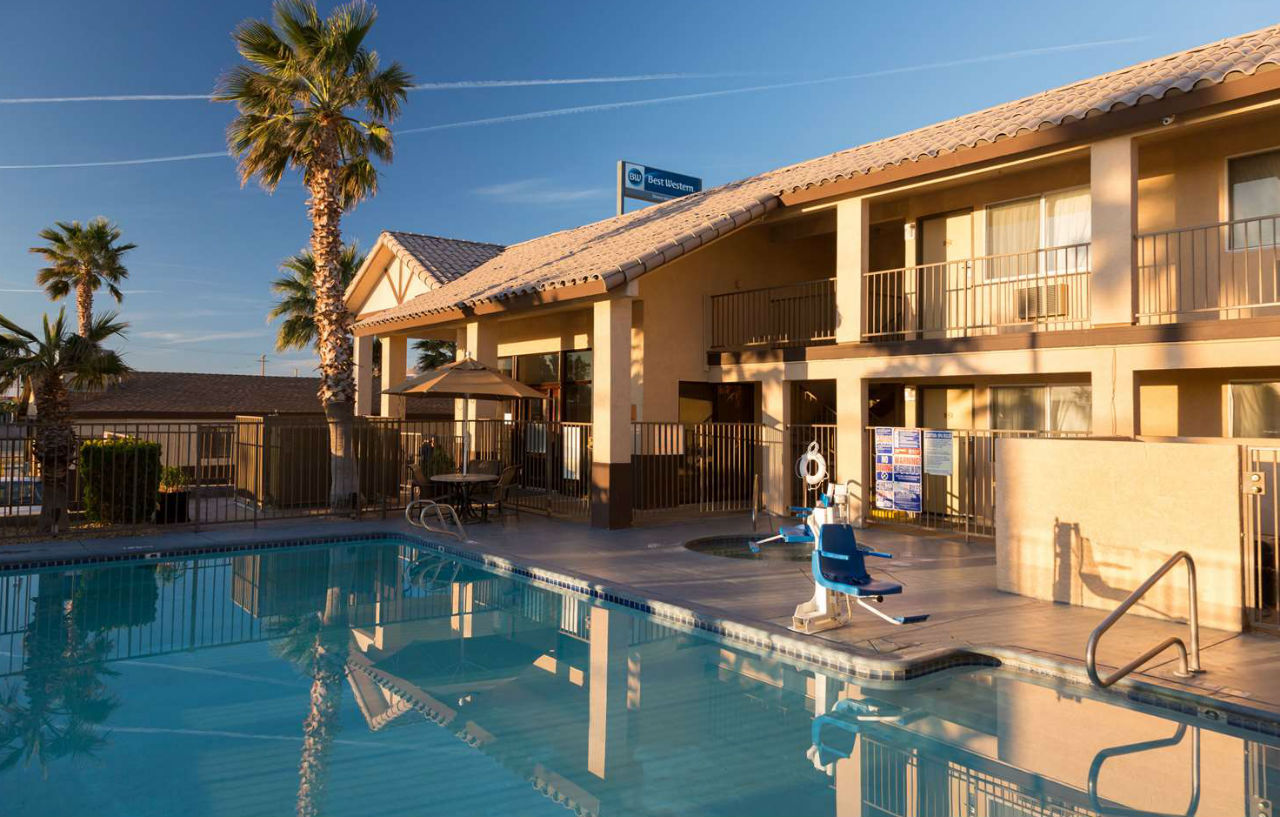 Hotel Best Western Desert Winds Mojave Exterior foto